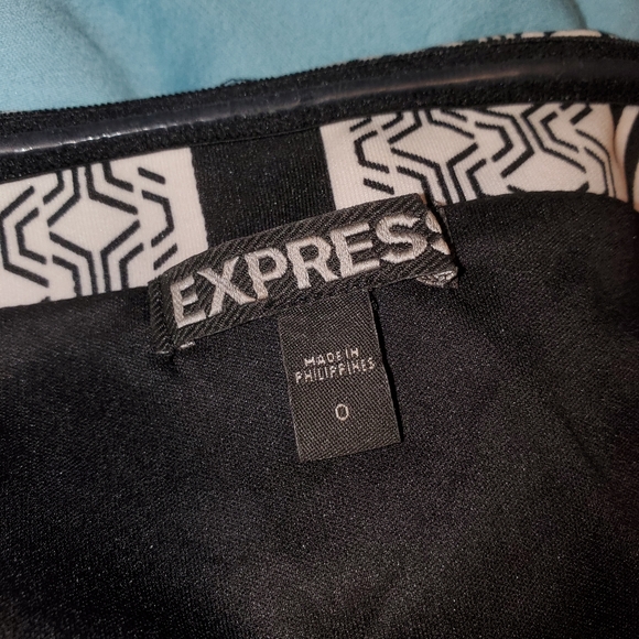 Express dress size 0 - Picture 2 of 6